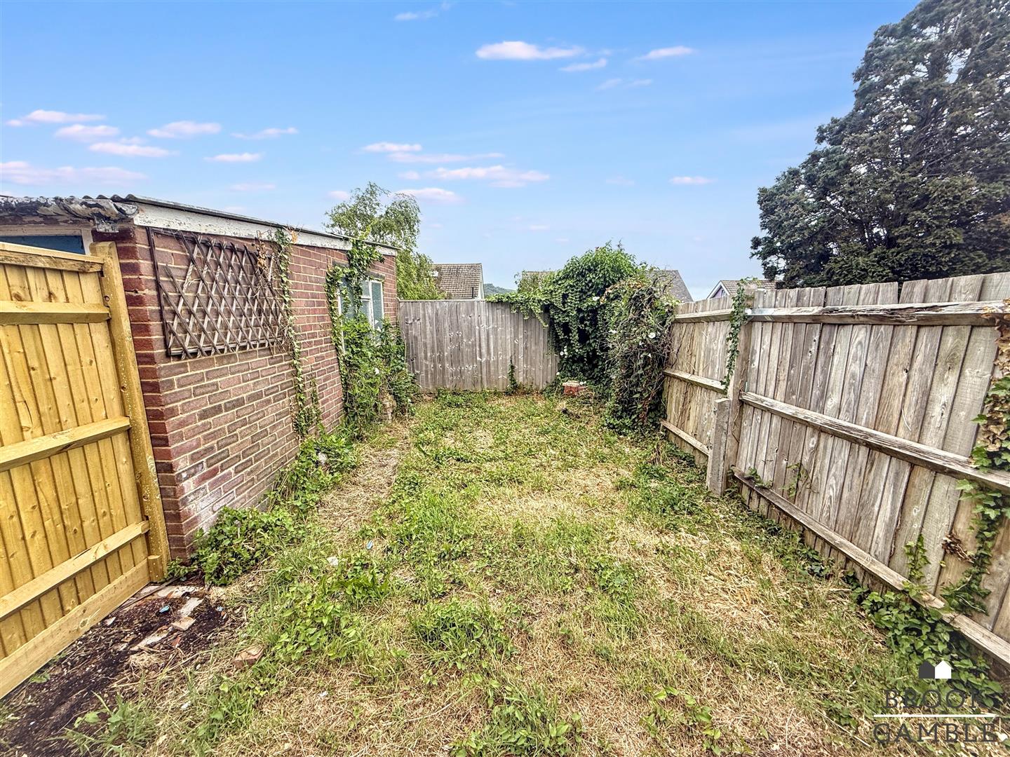 3 Bedroom Apartment. East Dean Road in Eastbourne,  10